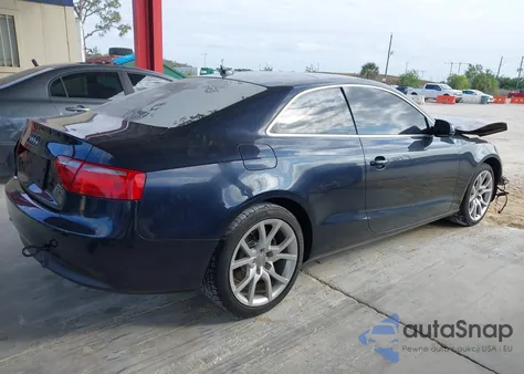 2012 Audi A5 2.0T Premium z USA, uszkodzony, nr VIN WAUCFAFR9CA034408